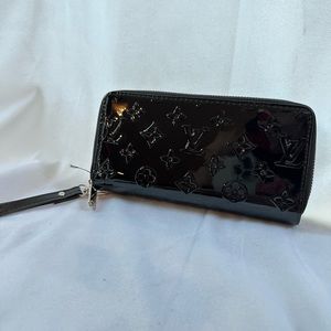 Knock-off Louis Vuitton